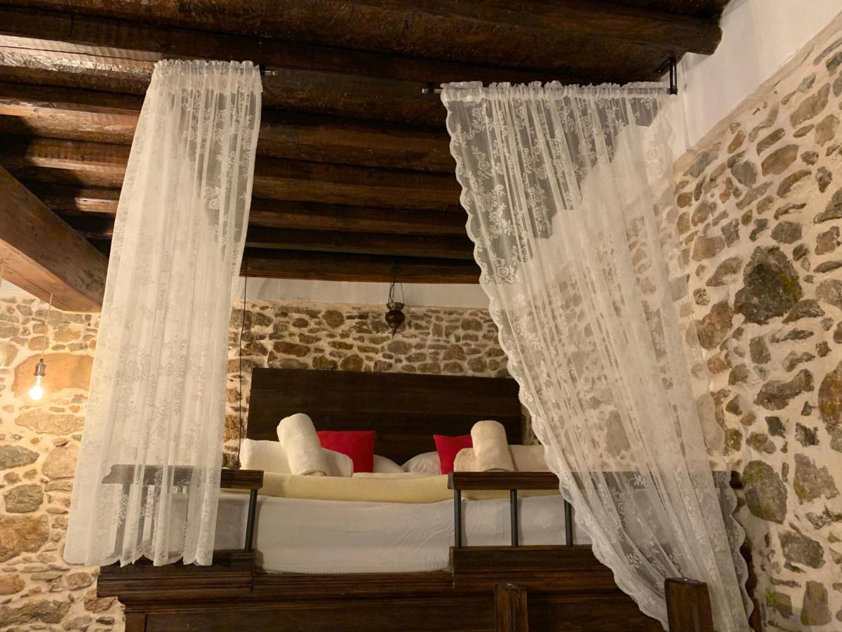 Areti'S Traditional House Apollona Екстер'єр фото