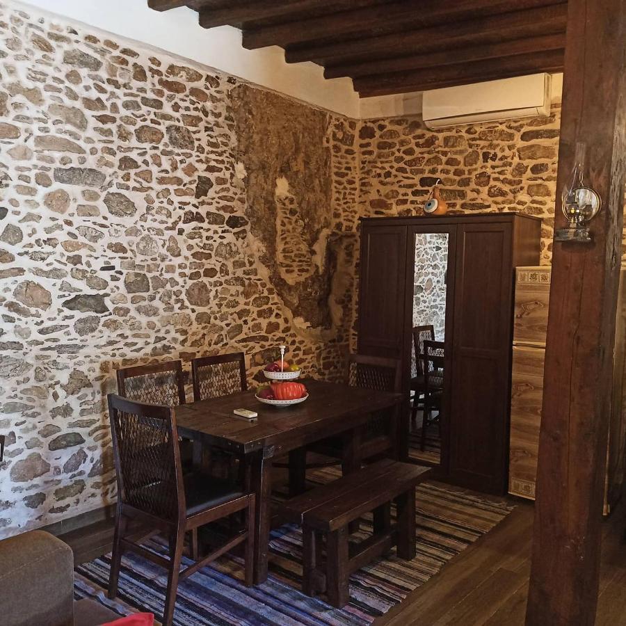 Areti'S Traditional House Apollona Екстер'єр фото